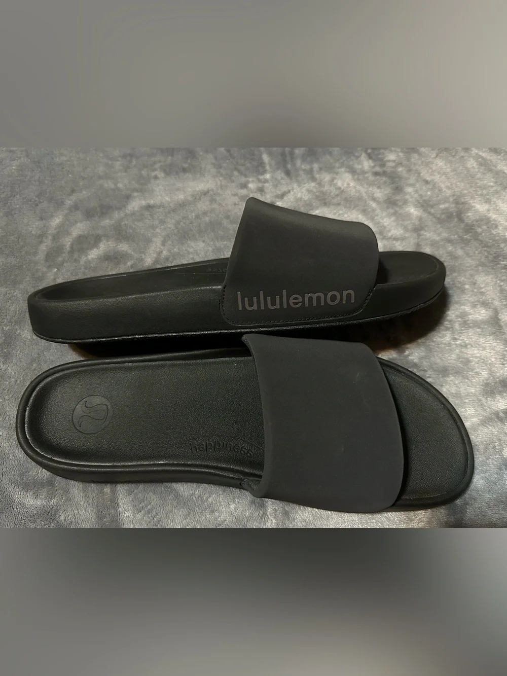 Lululemon slides size 12 men’s